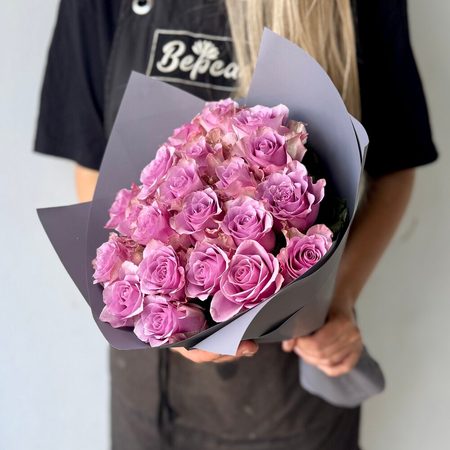 Акция 21 сиреневая роза